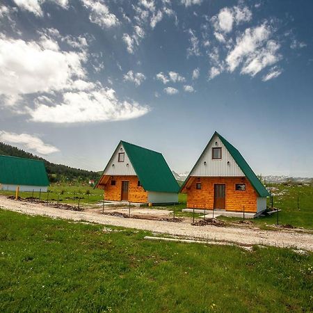 Family Houses Pleme ชาเบลียค ภายนอก รูปภาพ